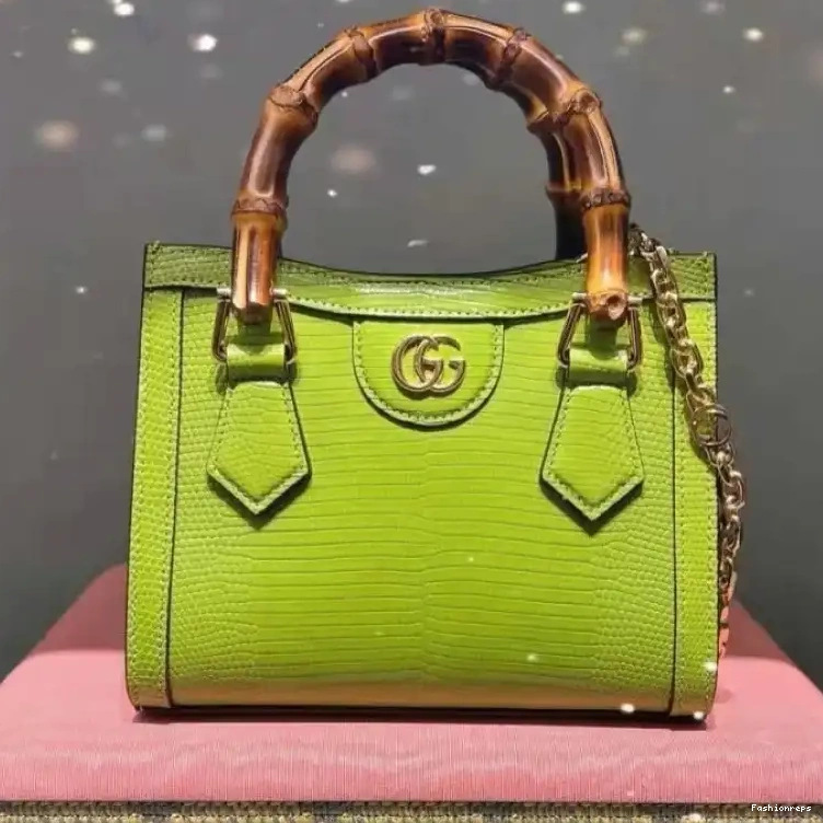 Fashionrepsfam ru 2206YA0034 Gucci Bag 0625